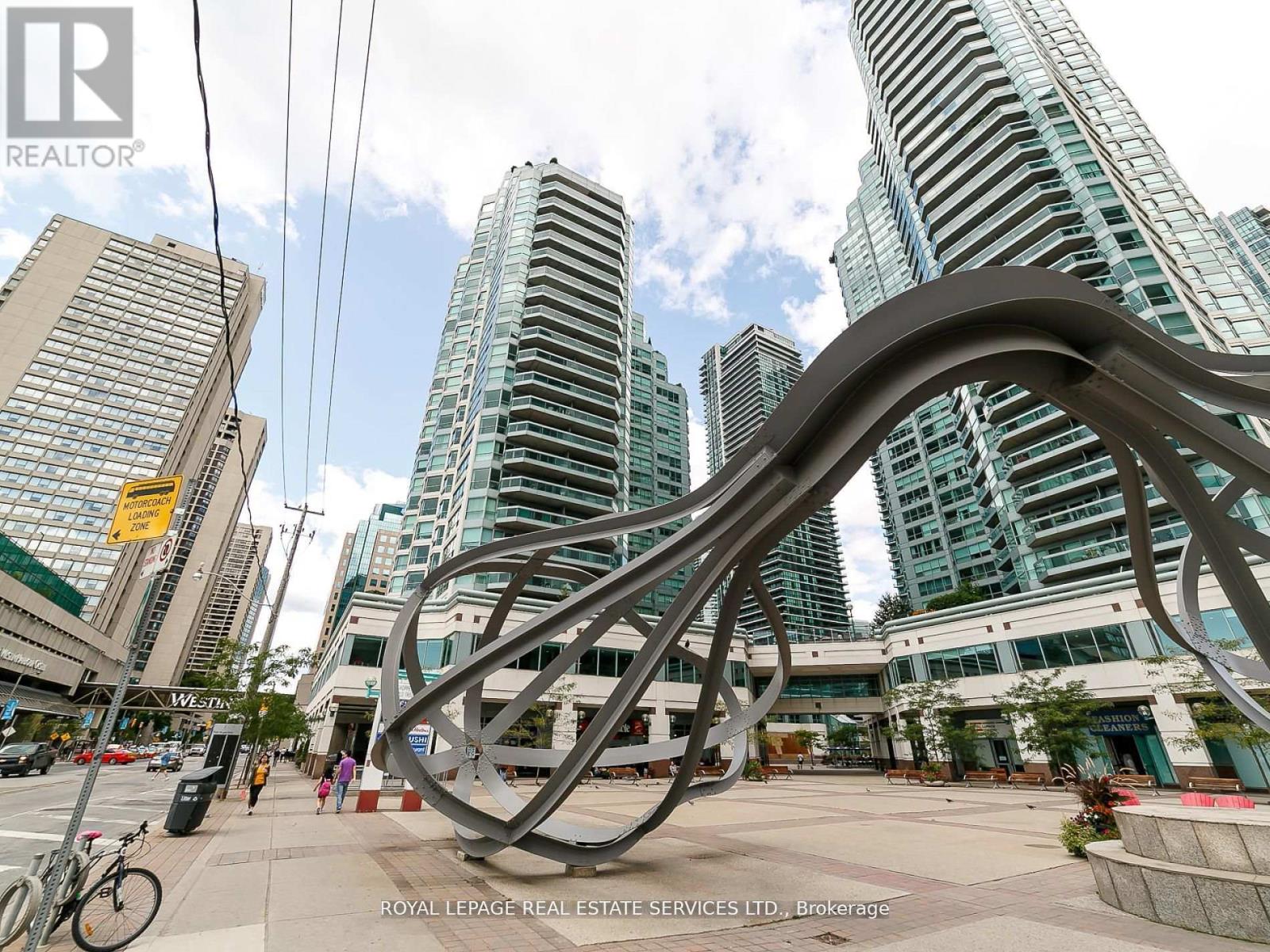 407 - 10 Queens Quay W, Toronto, Ontario  M5J 2R9 - Photo 39 - C12720384