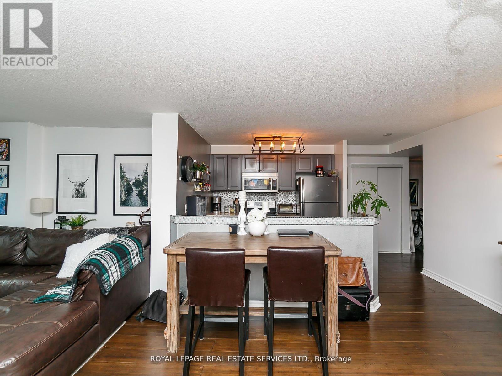 407 - 10 Queens Quay W, Toronto, Ontario  M5J 2R9 - Photo 9 - C12720384