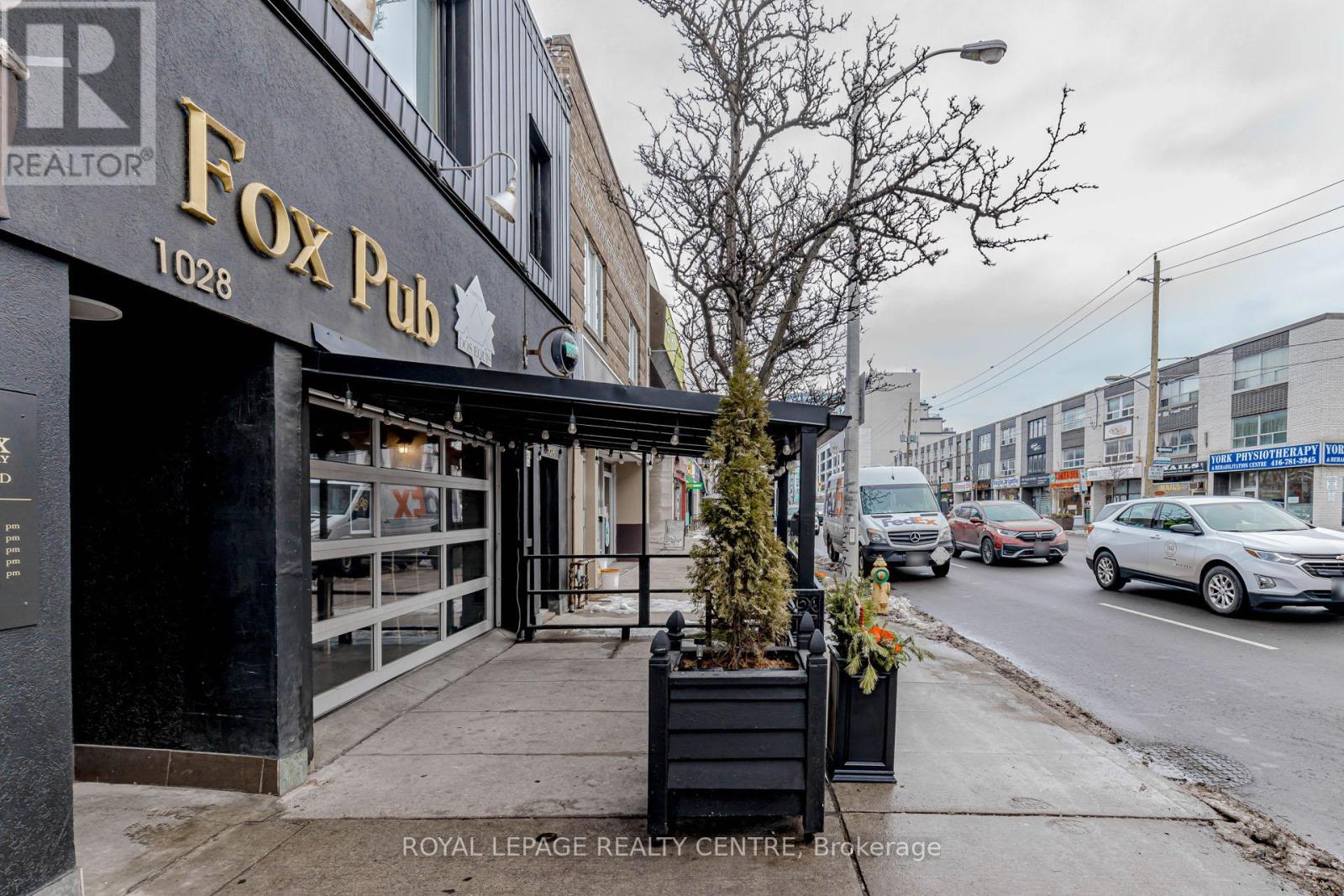 1028 Eglinton Avenue W, Toronto, Ontario  M6C 2C5 - Photo 10 - C12720420