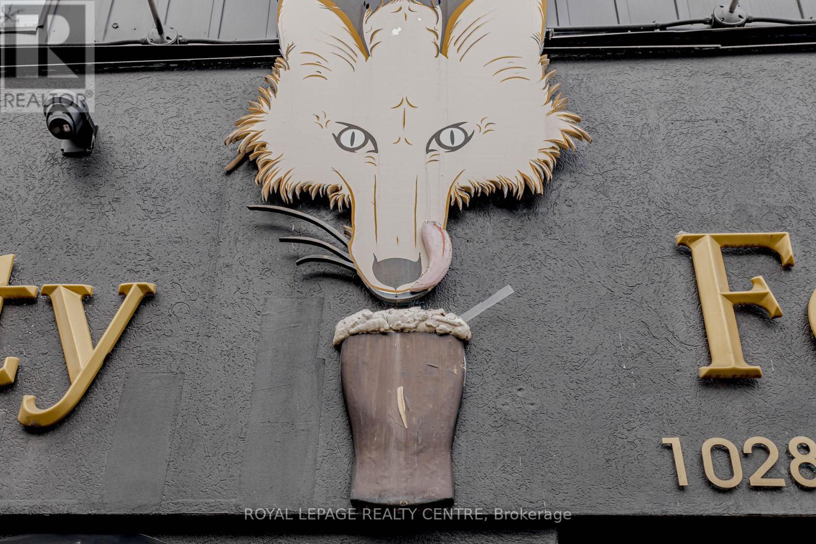 1028 Eglinton Avenue W, Toronto, Ontario  M6C 2C5 - Photo 12 - C12720420