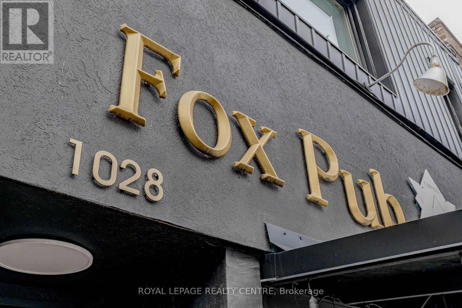 1028 Eglinton Avenue W, Toronto, Ontario  M6C 2C5 - Photo 13 - C12720420