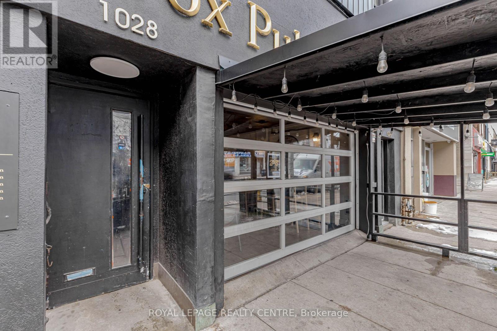 1028 Eglinton Avenue W, Toronto, Ontario  M6C 2C5 - Photo 14 - C12720420