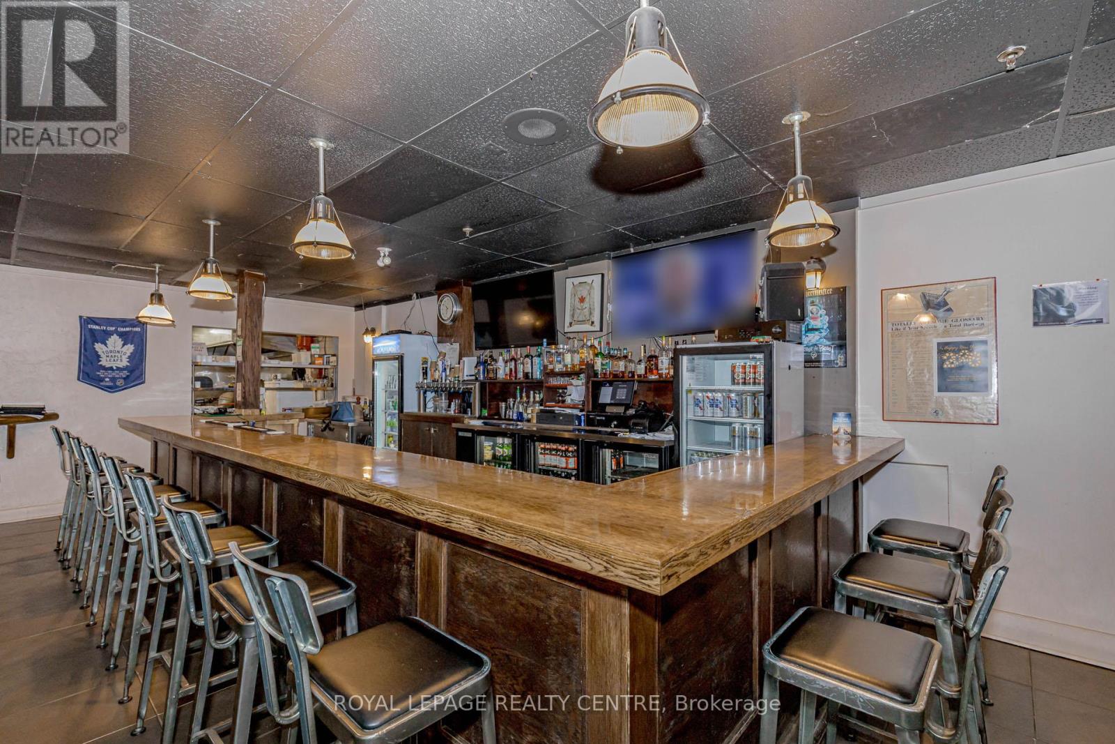 1028 Eglinton Avenue W, Toronto, Ontario  M6C 2C5 - Photo 21 - C12720420