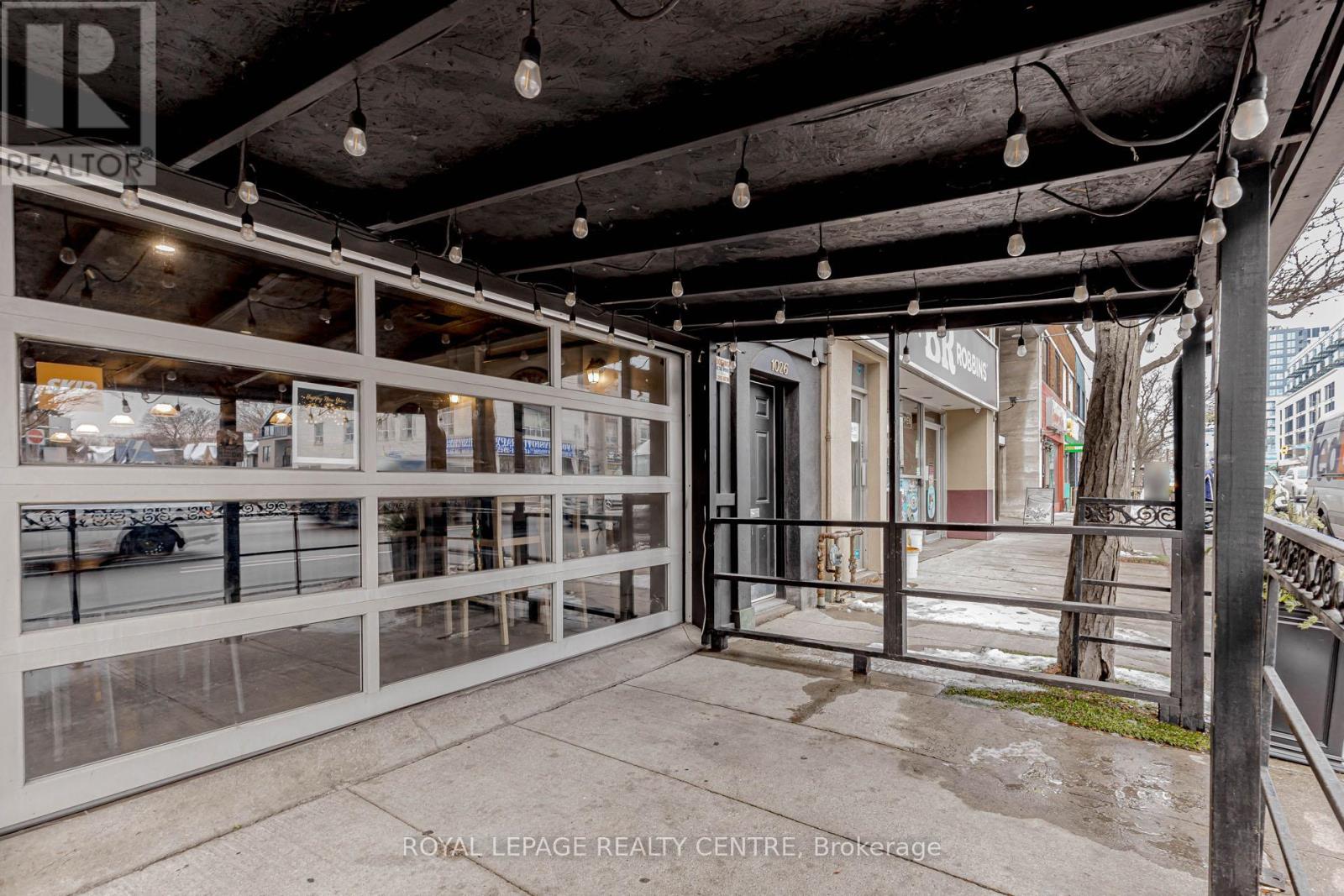 1028 Eglinton Avenue W, Toronto, Ontario  M6C 2C5 - Photo 7 - C12720420