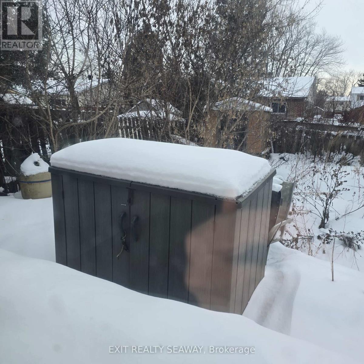 212 Mcelroy Drive, Ottawa, Ontario  K2L 1Y1 - Photo 14 - X12720364