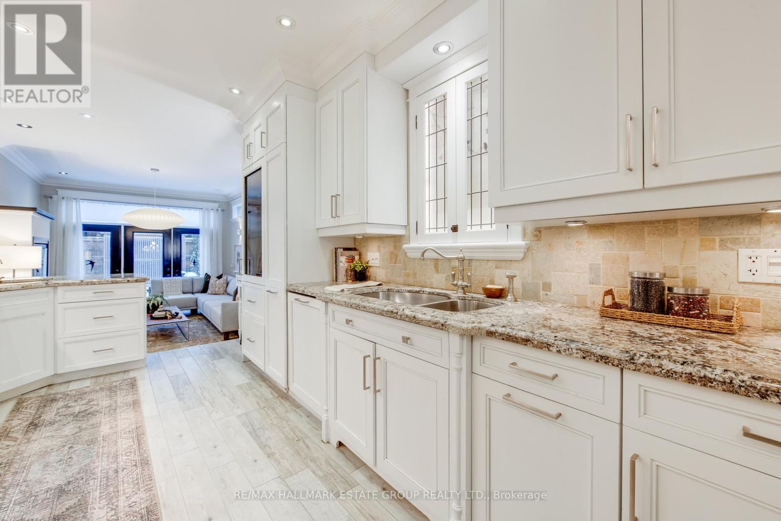 36 Hazelwood Avenue, Toronto, Ontario  M4J 1K5 - Photo 14 - E12720312