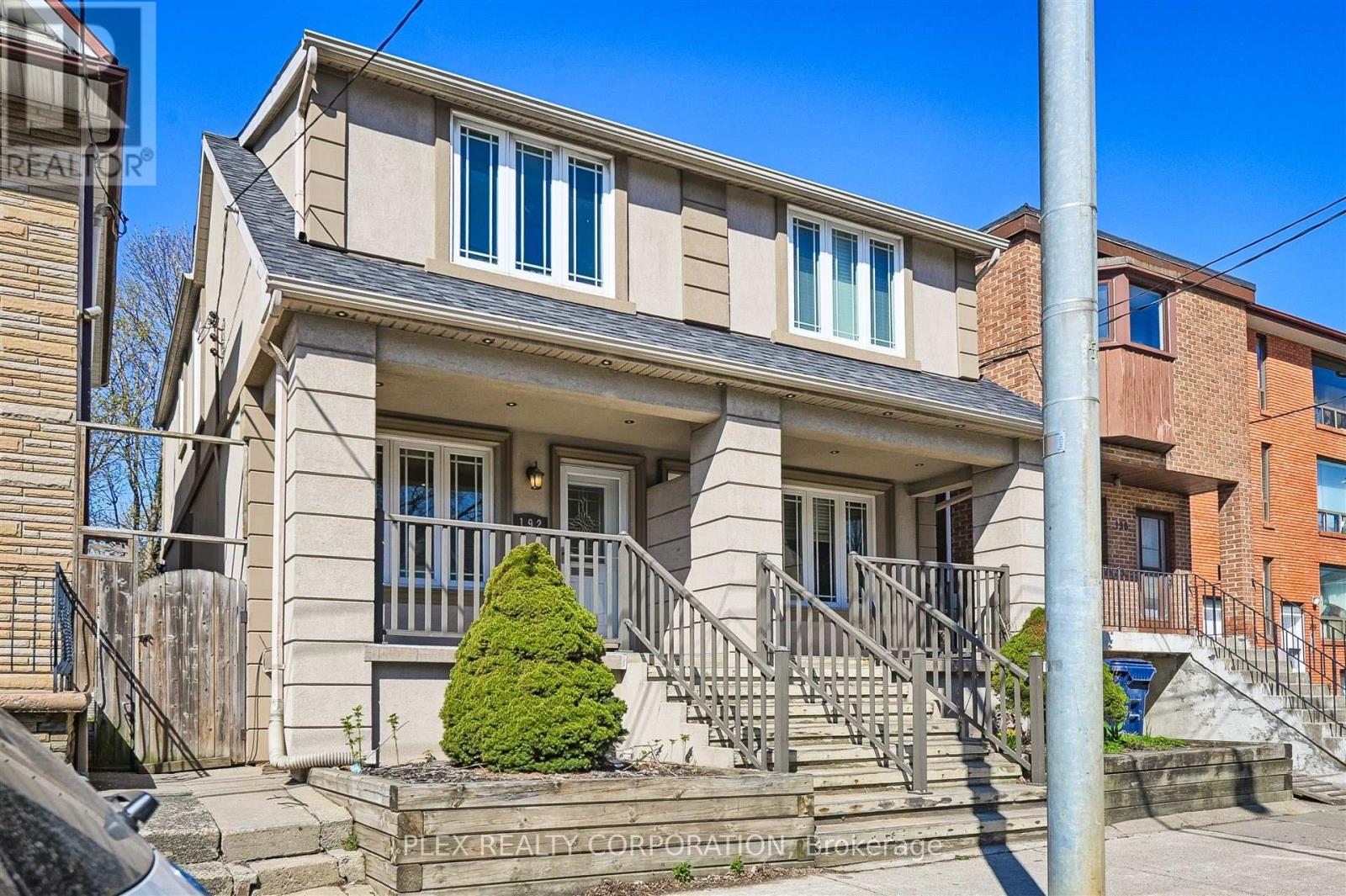 192 COXWELL AVENUE, Toronto, Ontario