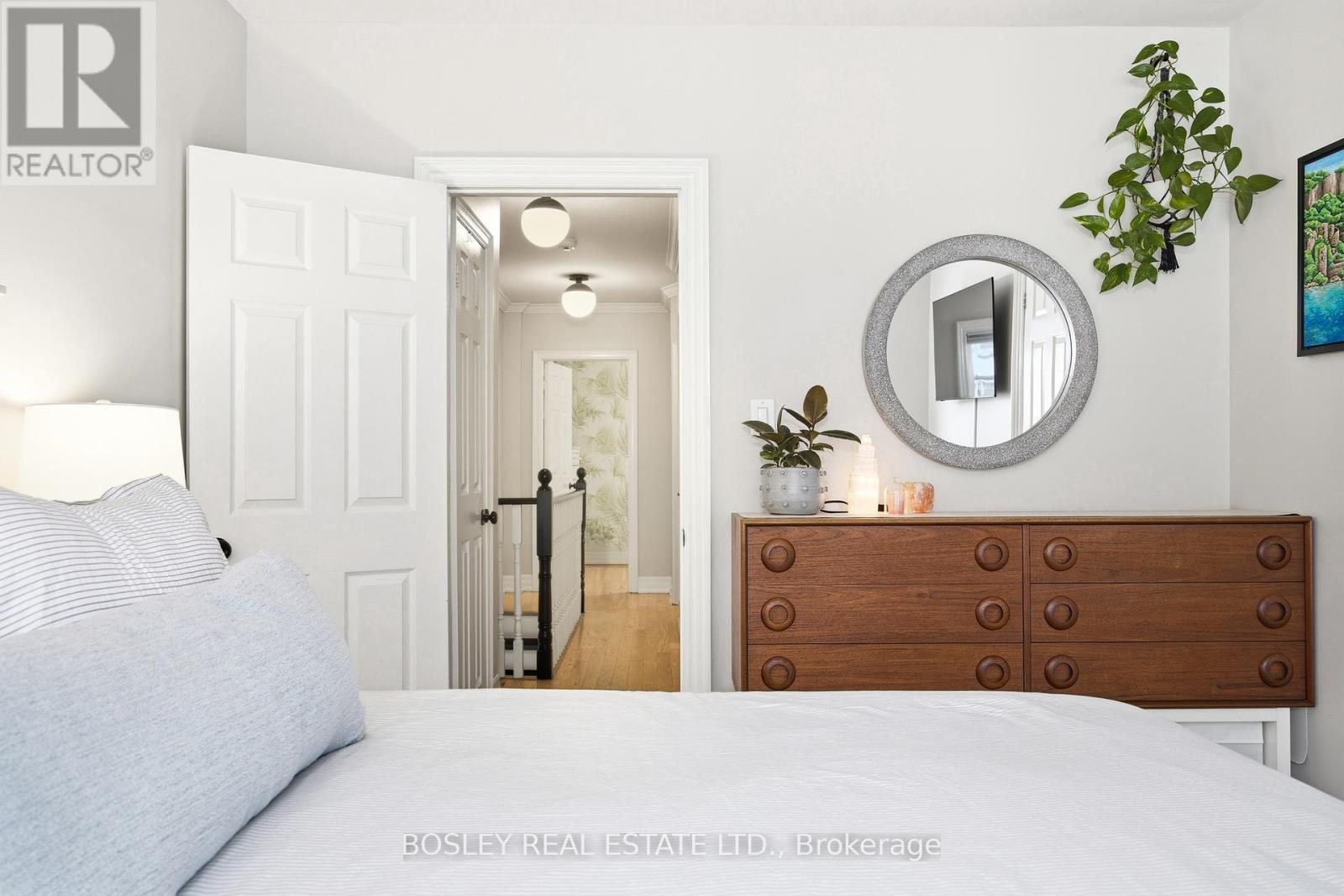 252 Highfield Road, Toronto, Ontario  M4L 2V5 - Photo 24 - E12720400