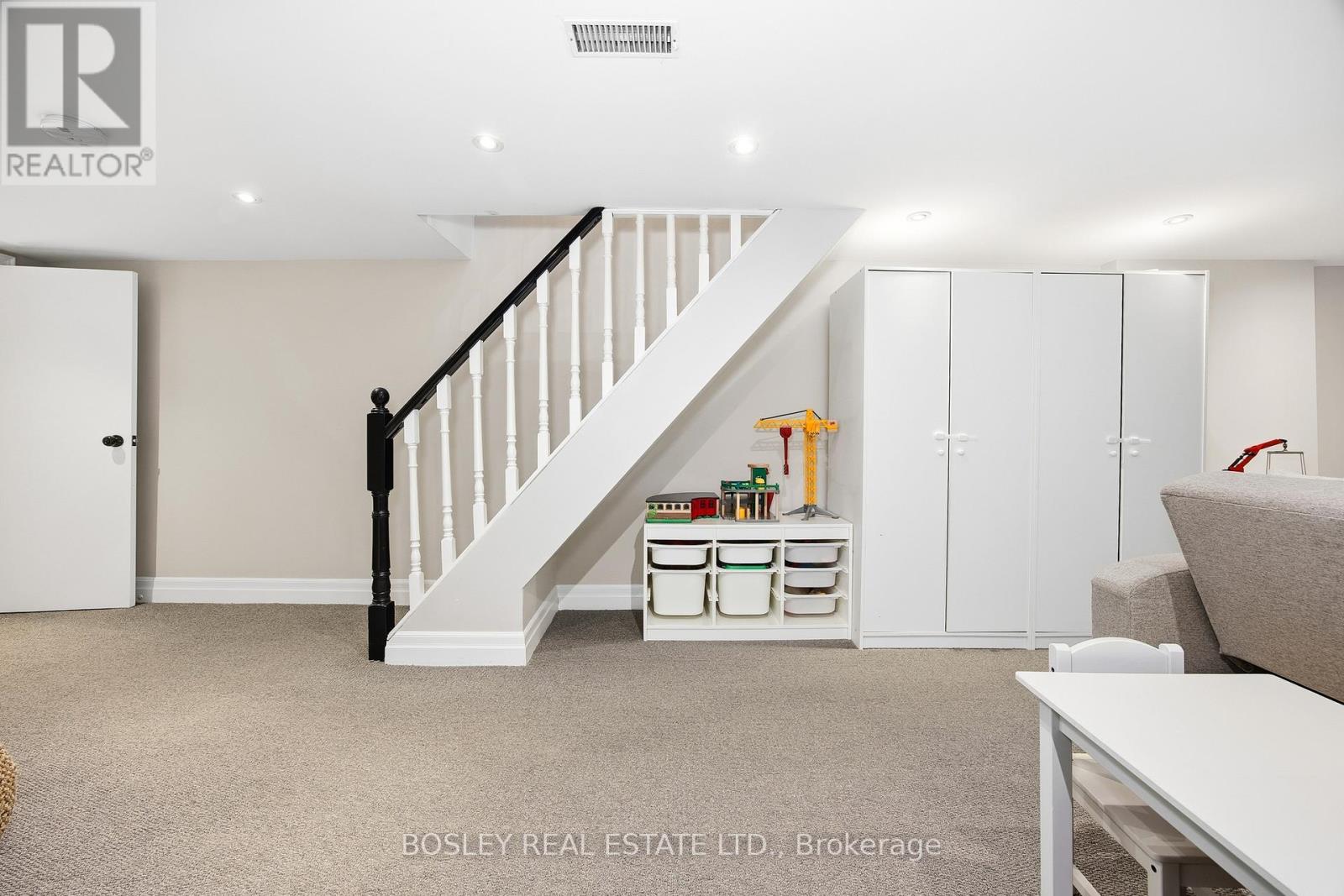 252 Highfield Road, Toronto, Ontario  M4L 2V5 - Photo 34 - E12720400