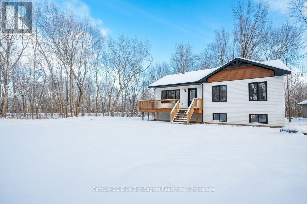 335 WALTONIAN DRIVE, Callander, Ontario