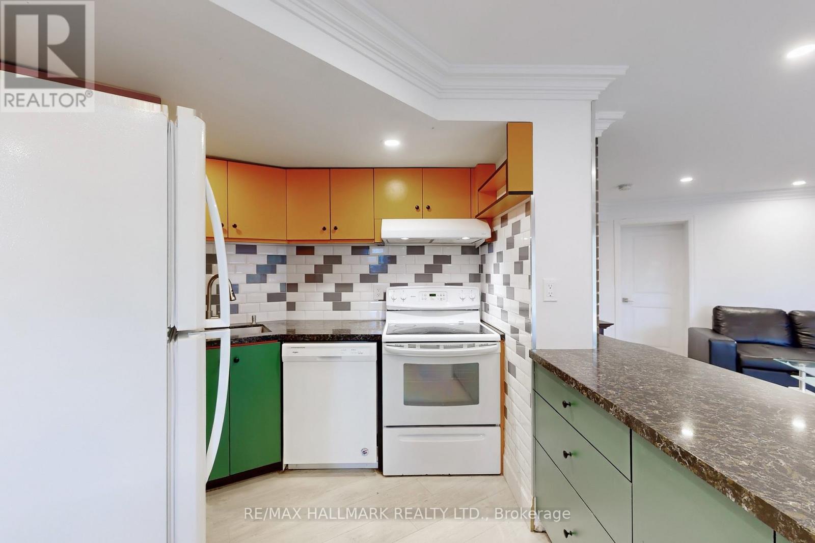 115 Lynwood Crescent, King, Ontario  L0G 1N0 - Photo 35 - N12720284