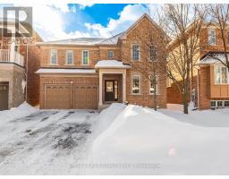 11 AMSTEL AVENUE, Richmond Hill, Ontario