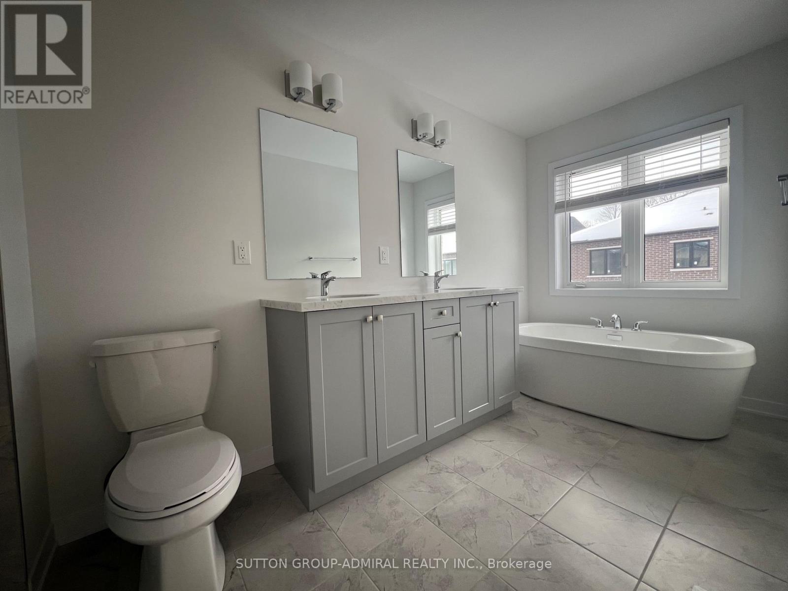 20 John Canning Way, Markham, Ontario  L3R 3X3 - Photo 12 - N12720346