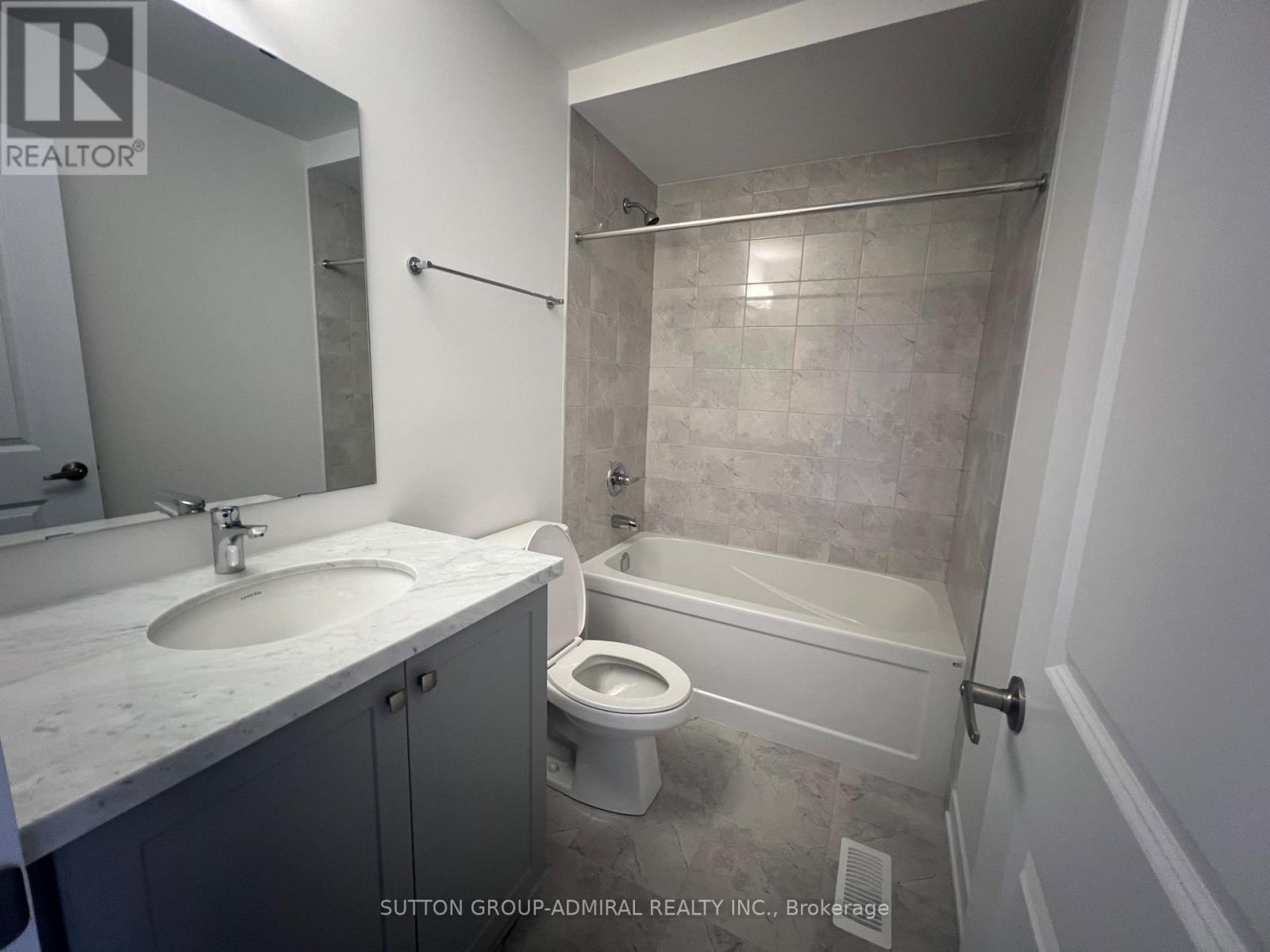 20 John Canning Way, Markham, Ontario  L3R 3X3 - Photo 16 - N12720346