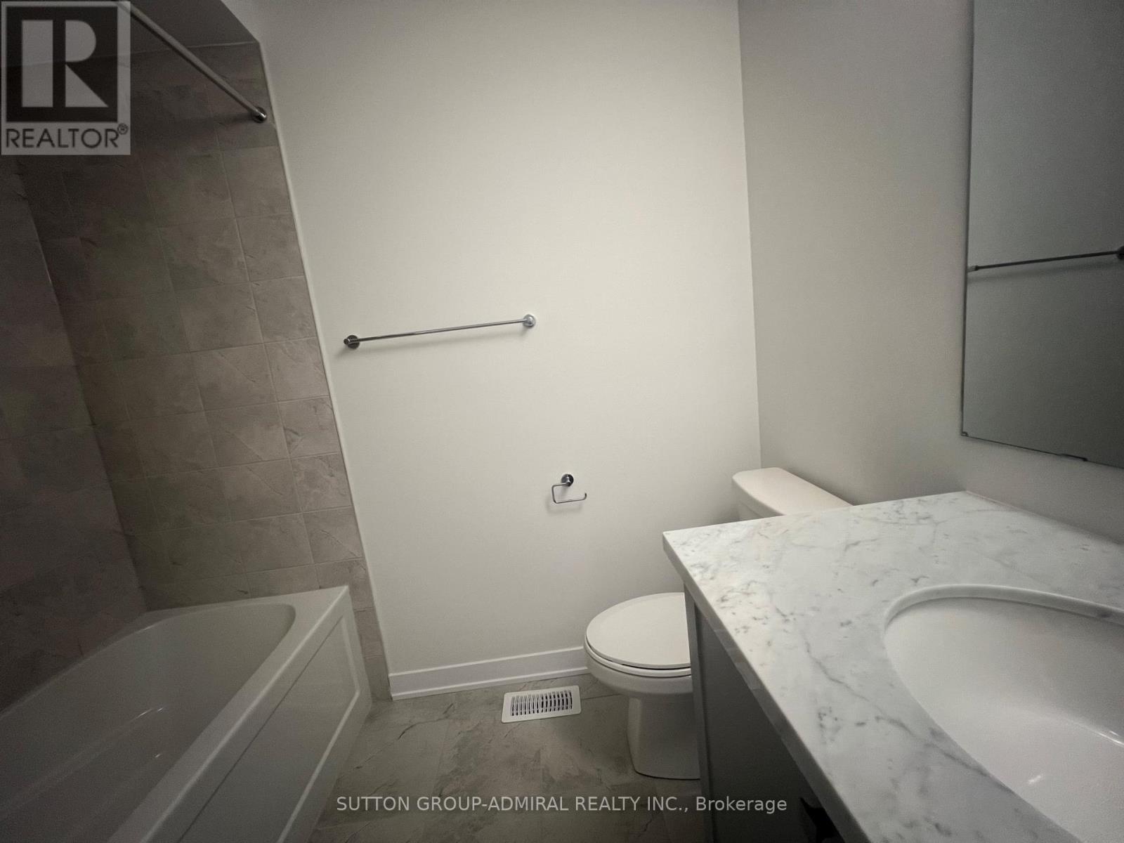 20 John Canning Way, Markham, Ontario  L3R 3X3 - Photo 17 - N12720346