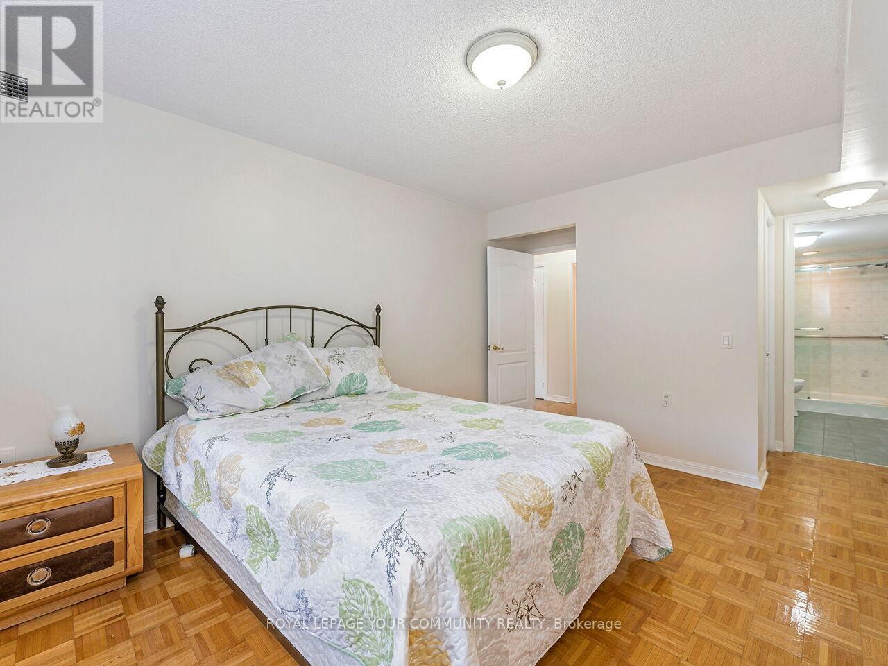 202 - 2506 Rutherford Road, Vaughan, Ontario  L4K 5N4 - Photo 13 - N12670644