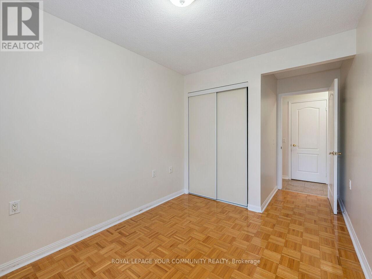 202 - 2506 Rutherford Road, Vaughan, Ontario  L4K 5N4 - Photo 17 - N12670644