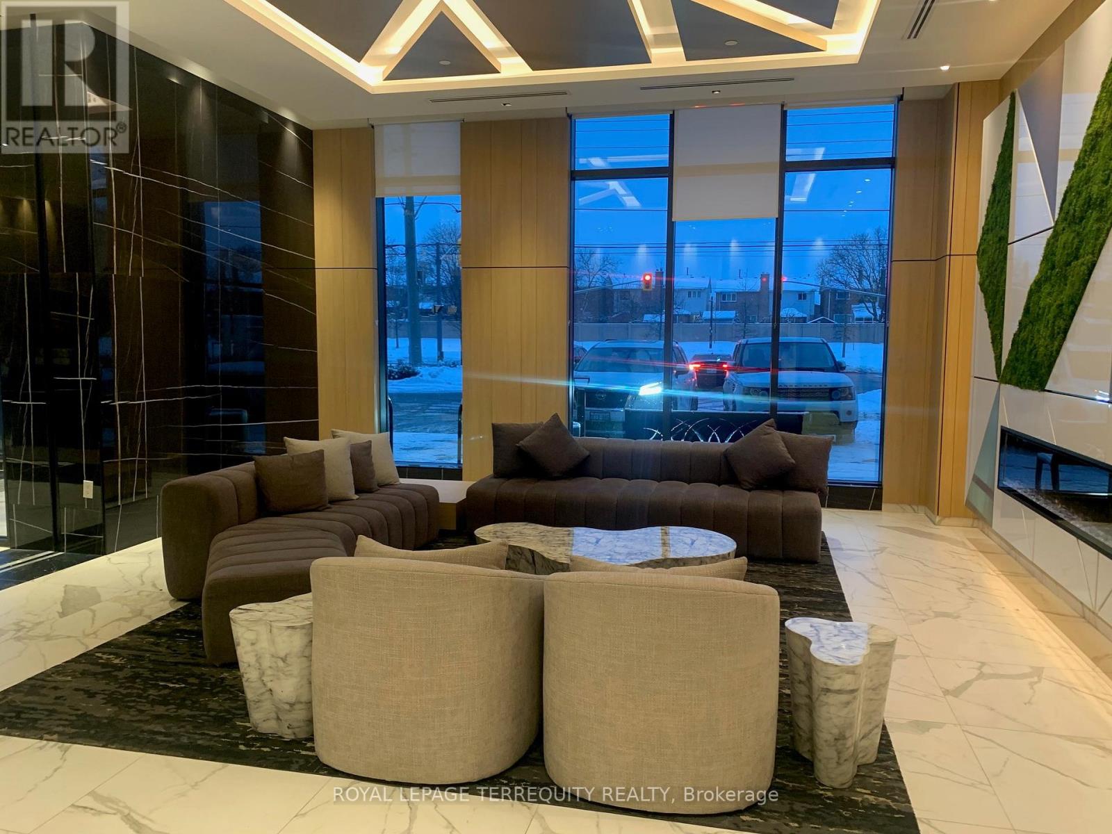 510w - 202 Burnhamthorpe Road E, Mississauga, Ontario  L5A 0B2 - Photo 11 - W12719400