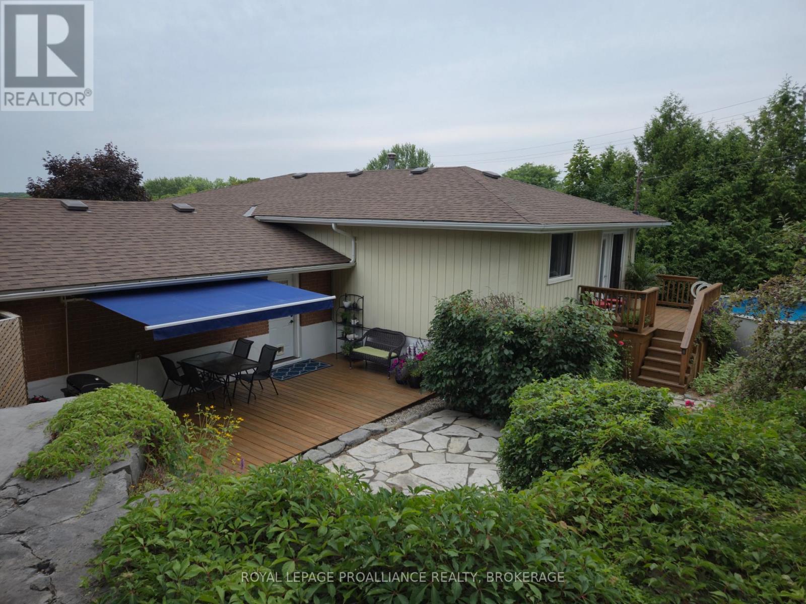 812 Hillside Drive, Kingston, Ontario K7M 5Y8 - Photo 38 - X12720416