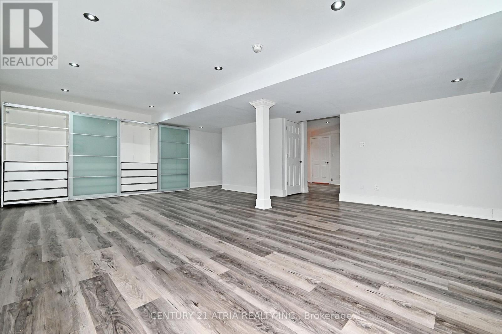 350 Queen Mary Drive, Oakville, Ontario  L6K 3L8 - Photo 43 - W12720272