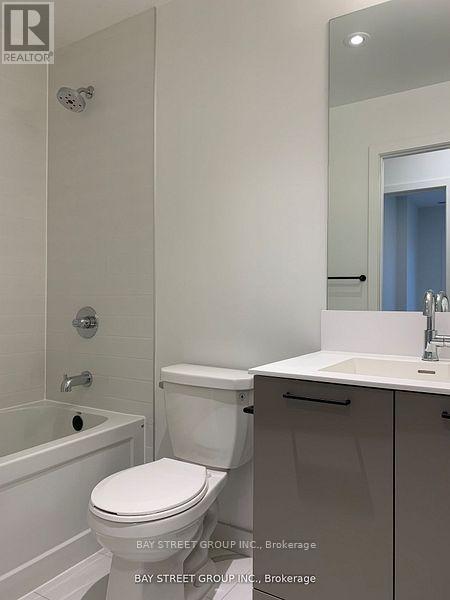 13 - 30 Lagerfeld Drive, Brampton, Ontario  L7A 5L5 - Photo 8 - W12720282