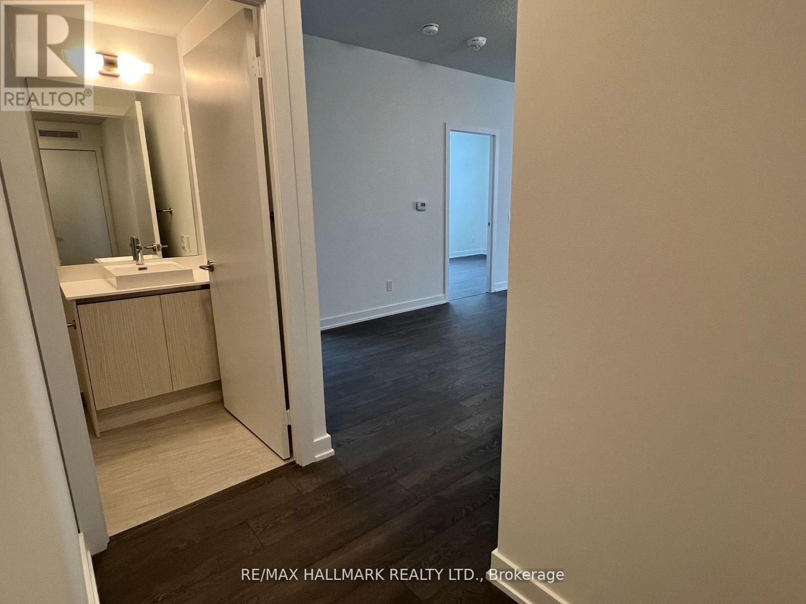 1402 - 251 Manitoba Street, Toronto, Ontario  M8Y 0C7 - Photo 4 - W12720306