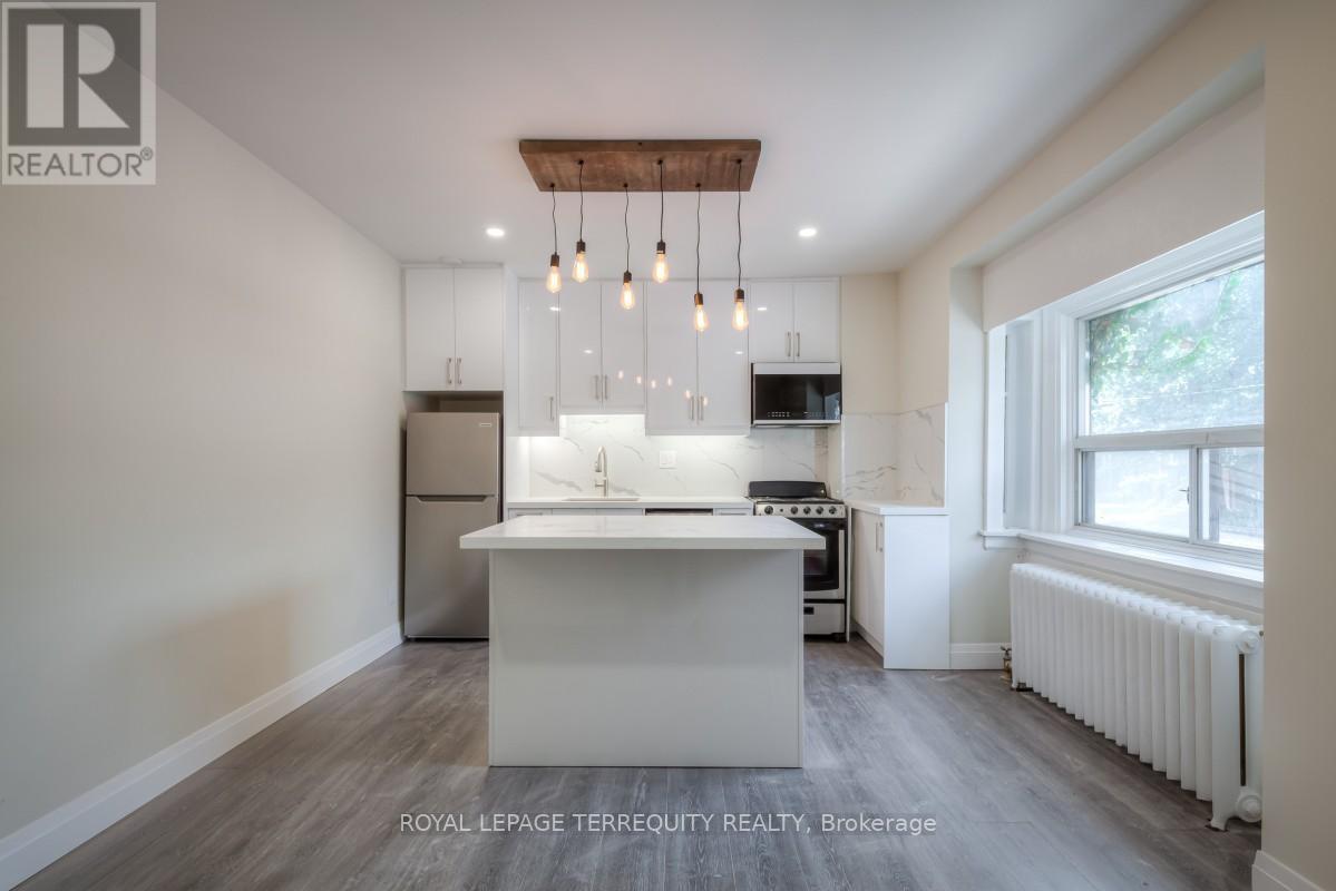 1 - 135 Jane Street, Toronto, Ontario  M6S 3Y7 - Photo 3 - W12720308