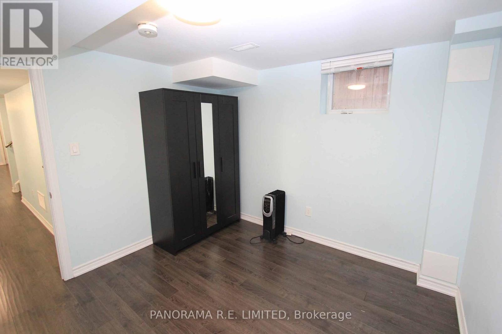 Lower - 4820 Yorkshire Avenue, Mississauga, Ontario  L4Z 4H3 - Photo 7 - W12720324