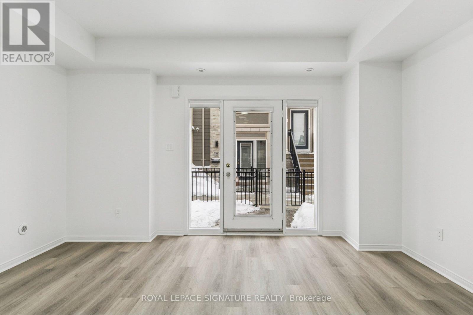 38 - 5035 Oscar Peterson Boulevard, Mississauga, Ontario  L5M 0P4 - Photo 9 - W12720332