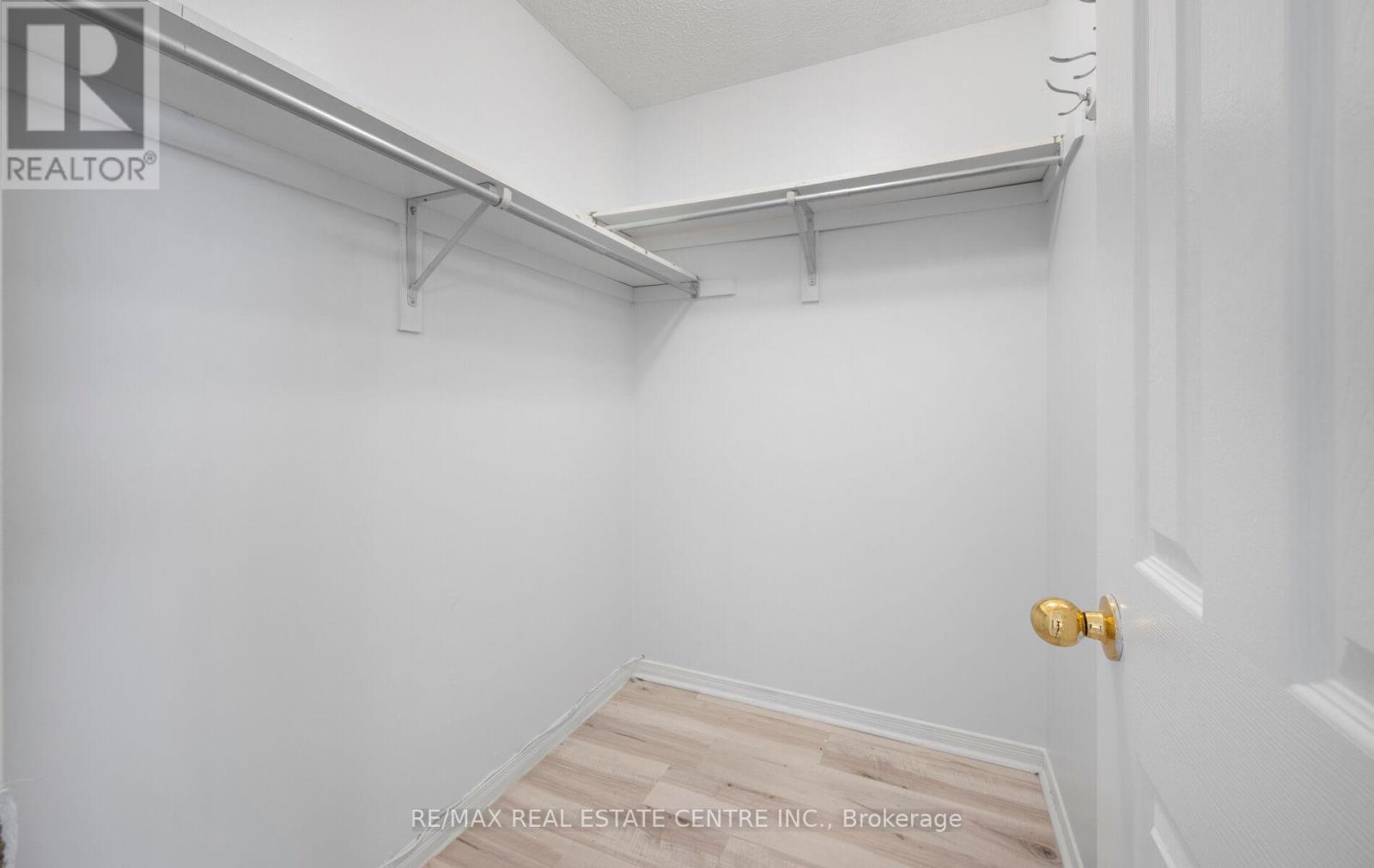 15 Revelstoke Place, Brampton, Ontario  L6R 3G3 - Photo 28 - W12720334