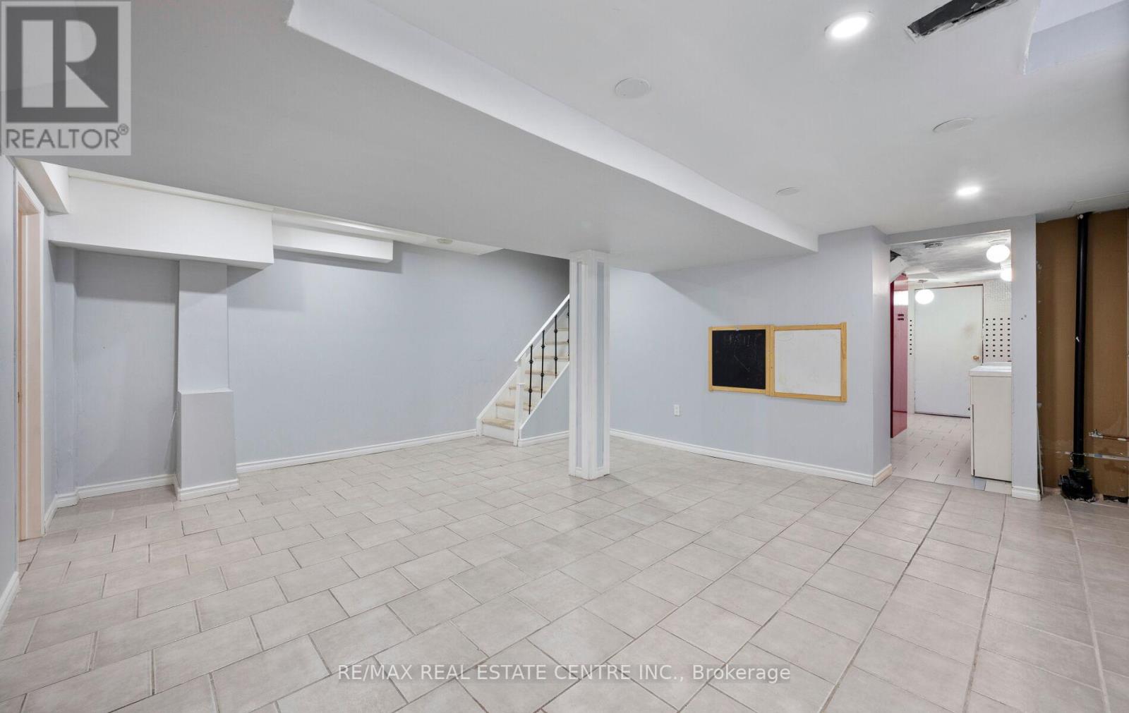 15 Revelstoke Place, Brampton, Ontario  L6R 3G3 - Photo 43 - W12720334