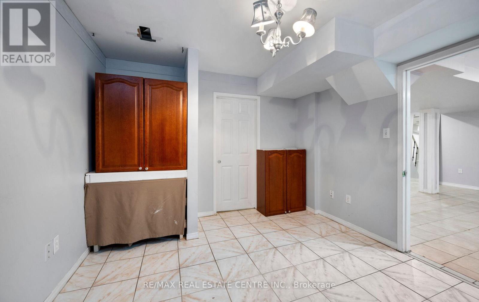 15 Revelstoke Place, Brampton, Ontario  L6R 3G3 - Photo 46 - W12720334