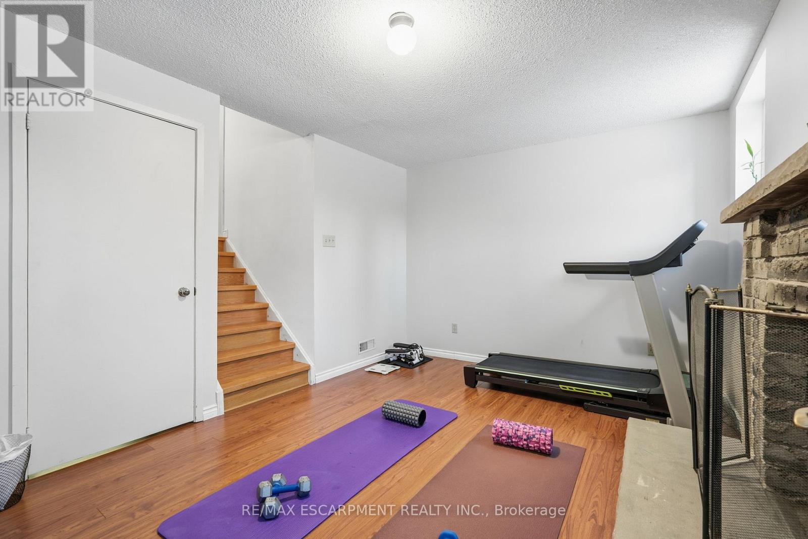 3137 Sandcliffe Court, Burlington, Ontario  L7M 3H1 - Photo 22 - W12720342