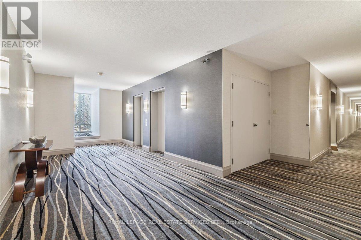 412 - 430 Pearl Street, Burlington, Ontario  L7R 4J8 - Photo 4 - W12720376