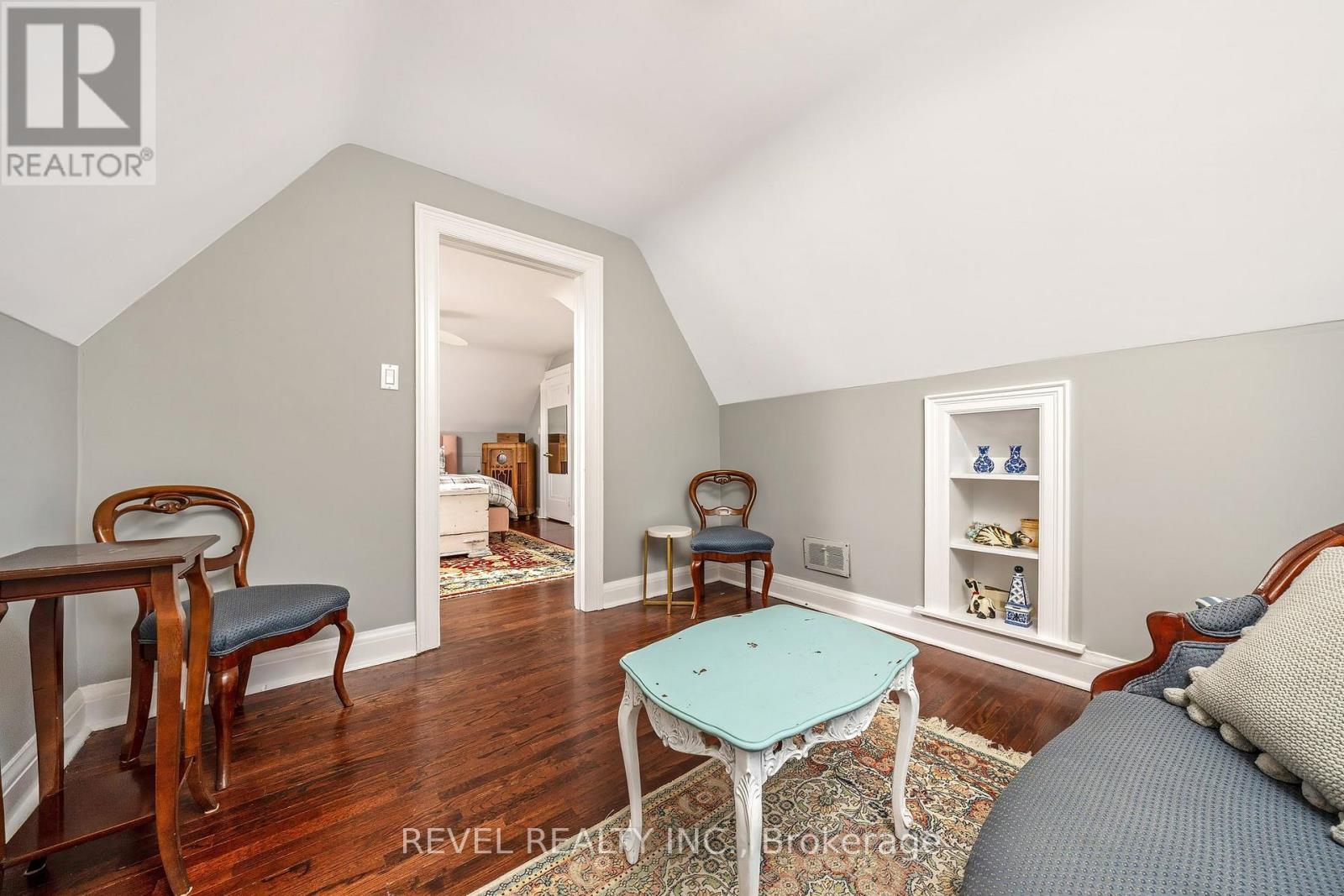 124 Lydia Avenue, Milton, Ontario  L9T 2H1 - Photo 27 - W12720378