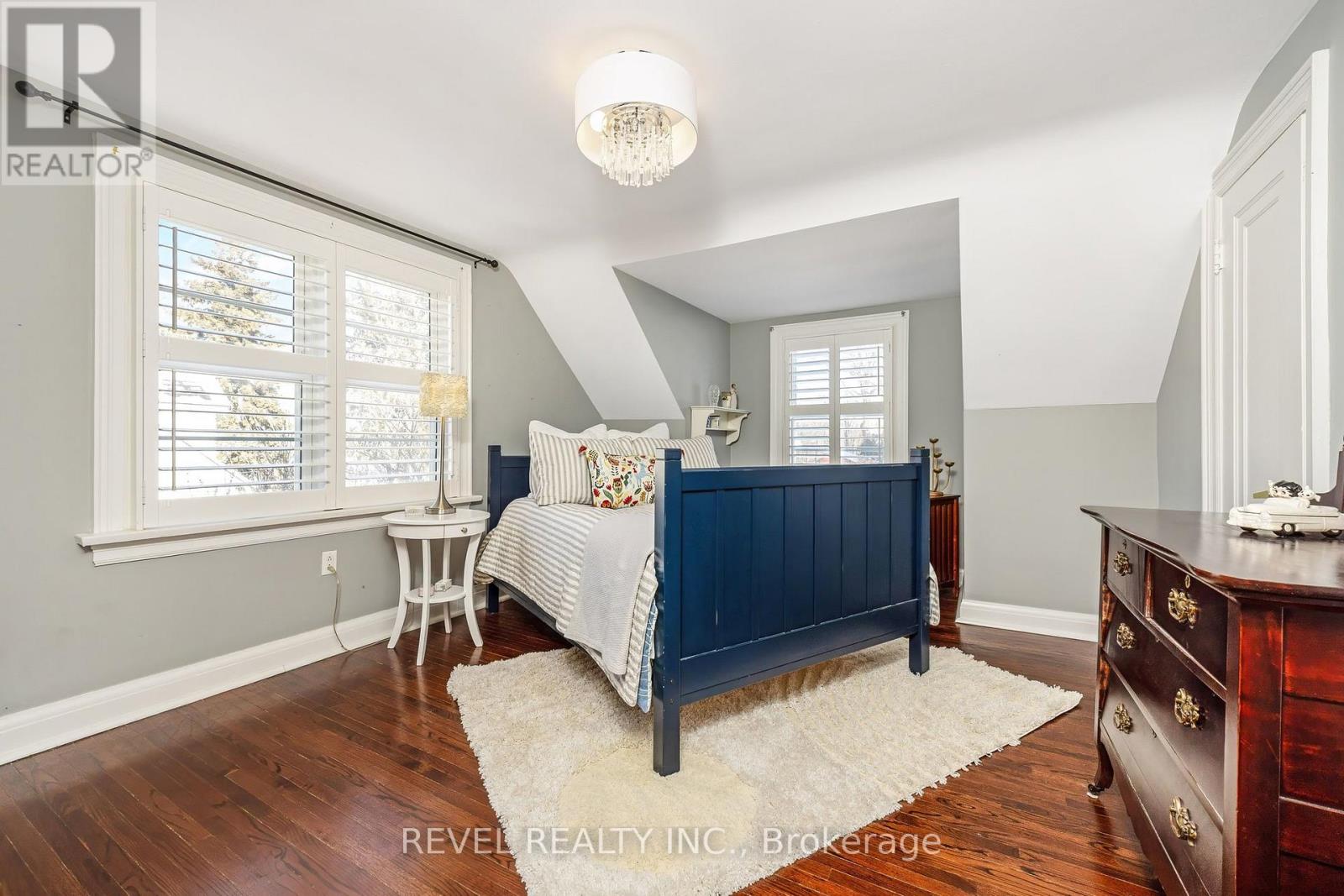 124 Lydia Avenue, Milton, Ontario  L9T 2H1 - Photo 30 - W12720378