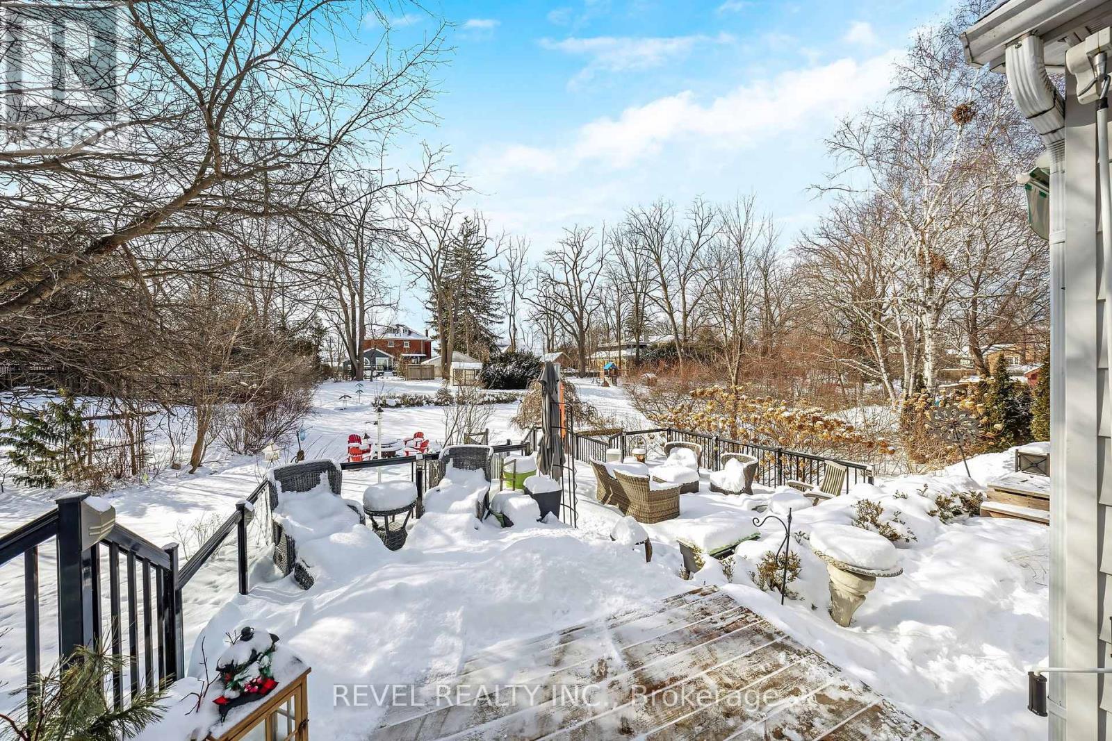 124 Lydia Avenue, Milton, Ontario  L9T 2H1 - Photo 39 - W12720378