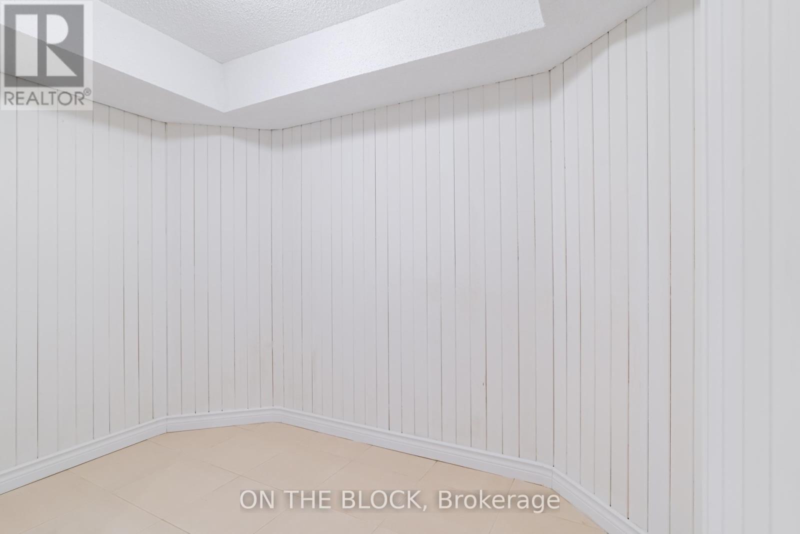 409 Silverthorne Crescent, Mississauga, Ontario  L5R 1W1 - Photo 15 - W12720394