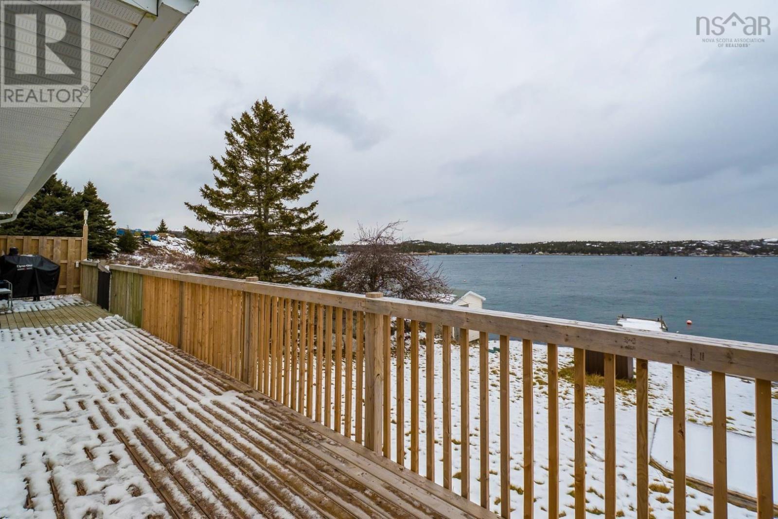 27 Back Lane, Terence Bay, Nova Scotia  B3J 1Y3 - Photo 31 - 202601322