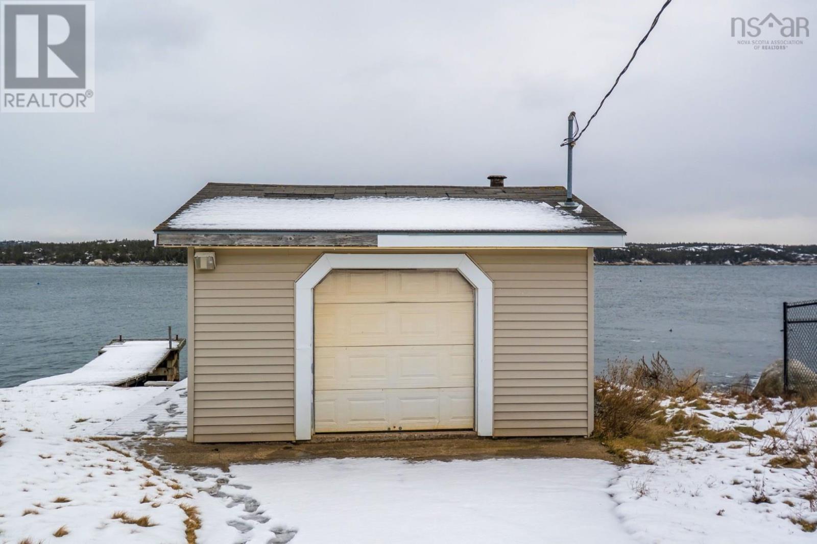 27 Back Lane, Terence Bay, Nova Scotia  B3J 1Y3 - Photo 32 - 202601322