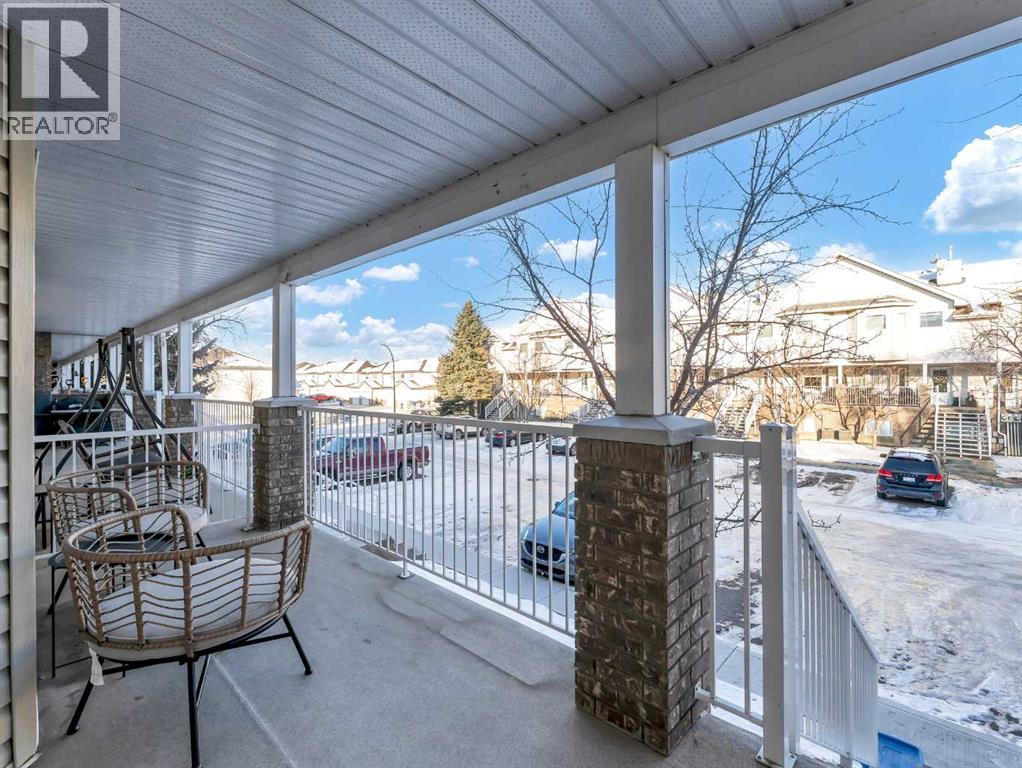 425 Washington Way Se, Medicine Hat, Alberta  T1A 8V2 - Photo 6 - A2277672