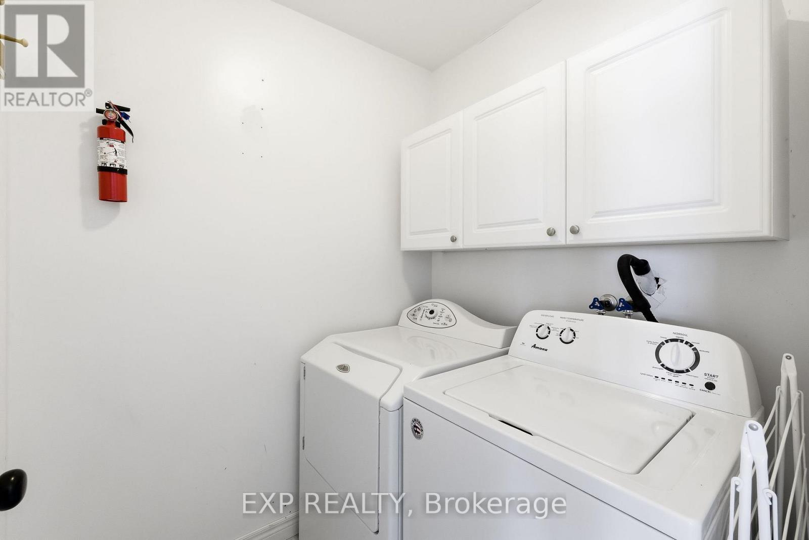 10 Mcgibbon Boulevard, Kawartha Lakes, Ontario  K9V 6G3 - Photo 25 - X12720320