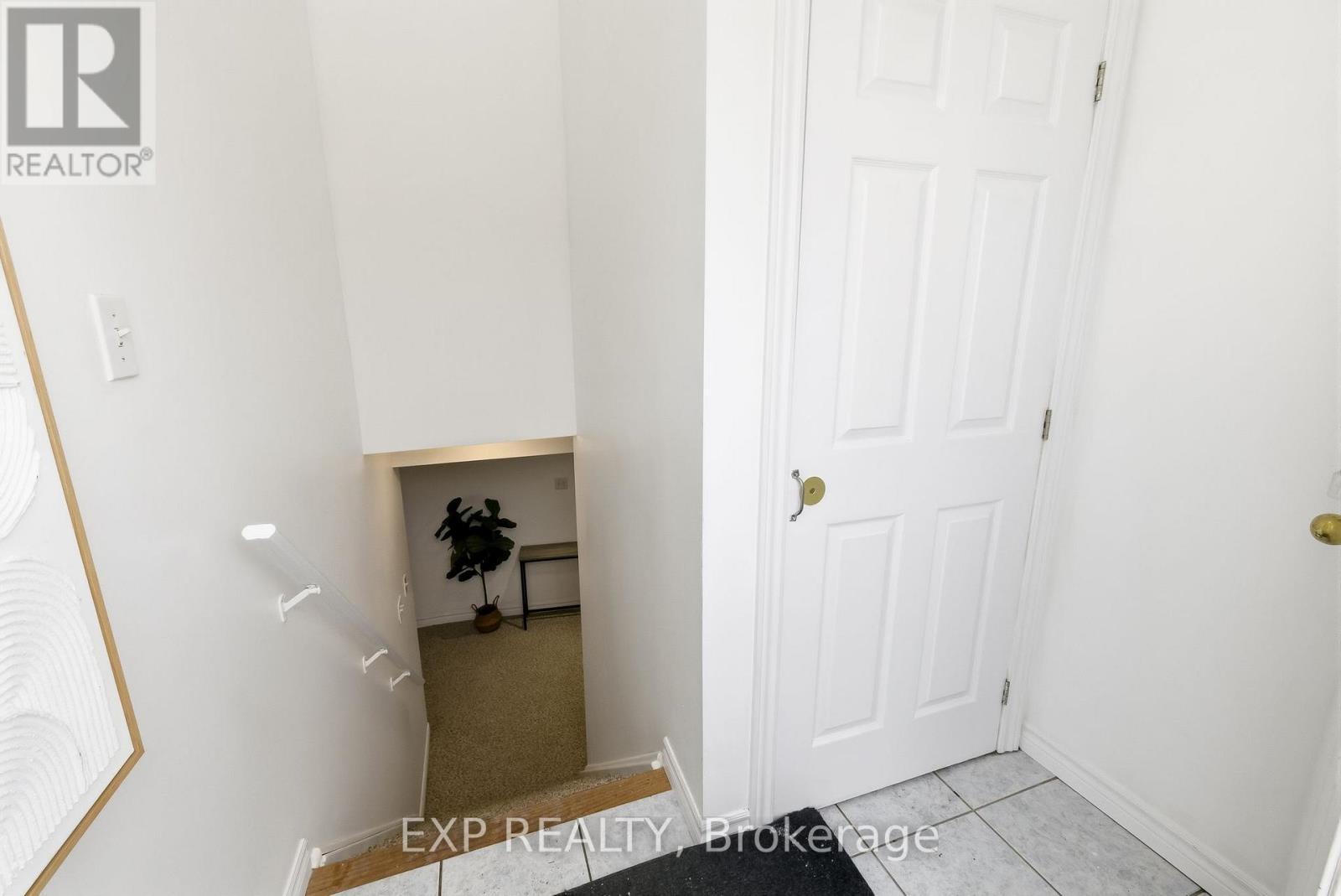 10 Mcgibbon Boulevard, Kawartha Lakes, Ontario  K9V 6G3 - Photo 27 - X12720320