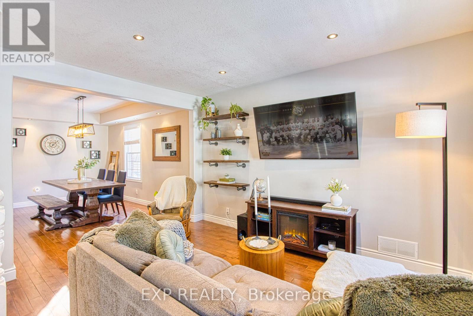 153 Gladstone Avenue, Hamilton, Ontario  L8M 2H8 - Photo 8 - X12720322