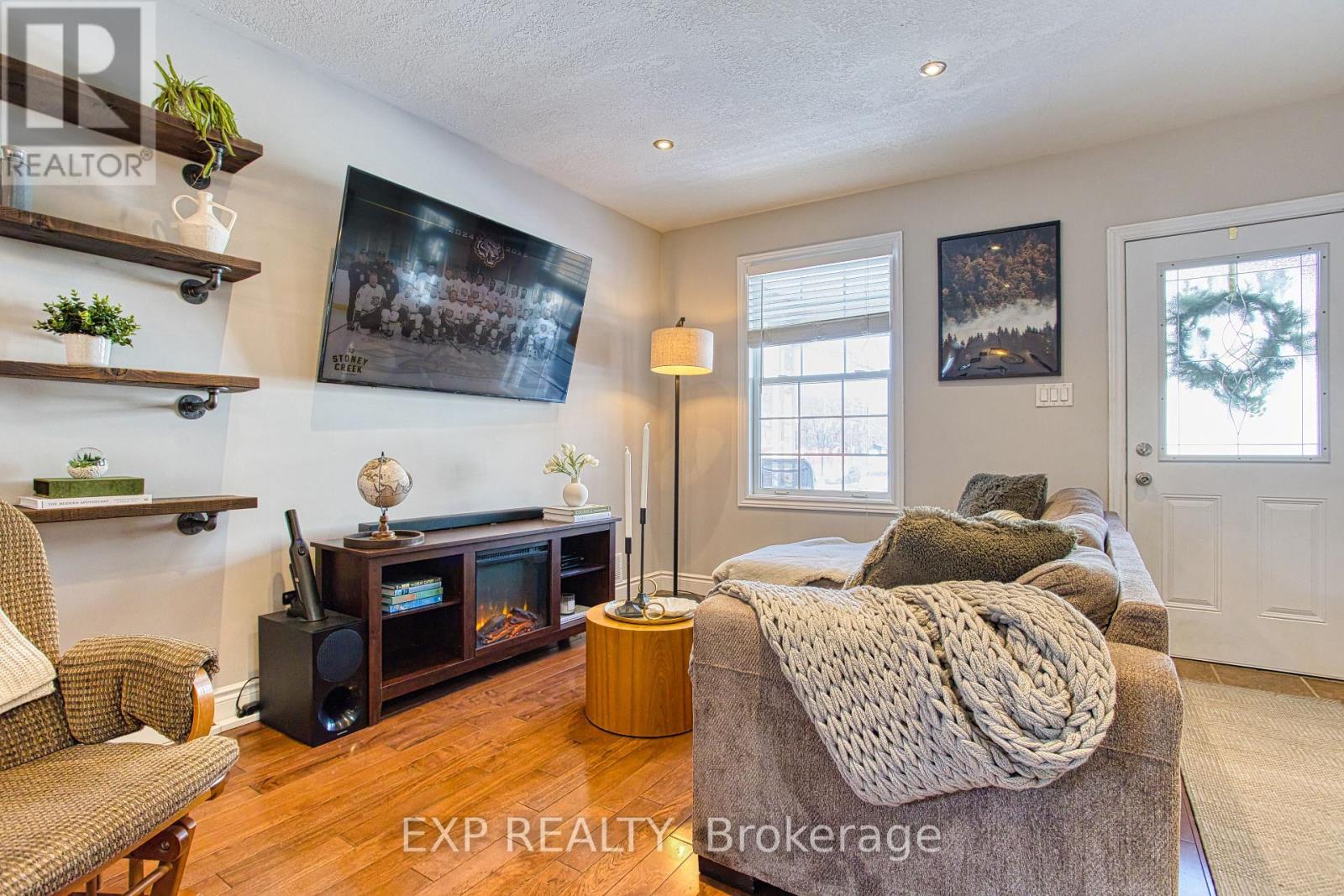 153 Gladstone Avenue, Hamilton, Ontario  L8M 2H8 - Photo 9 - X12720322