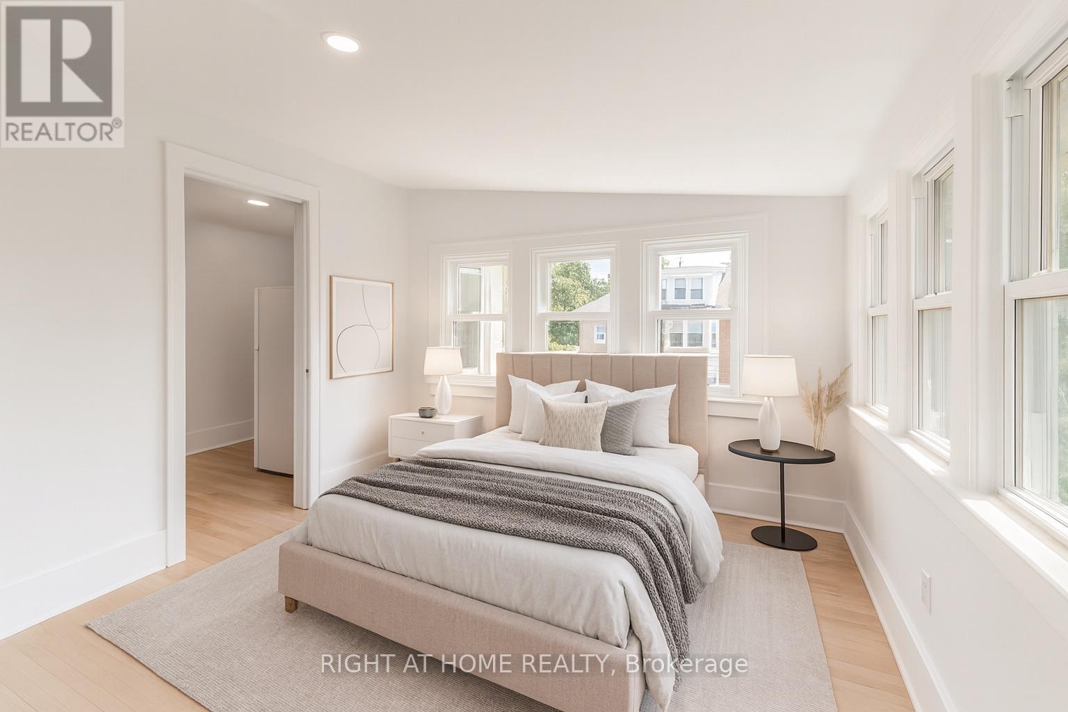 2 - 1395 Dougall Avenue, Windsor, Ontario  N8X 1R6 - Photo 5 - X12720352