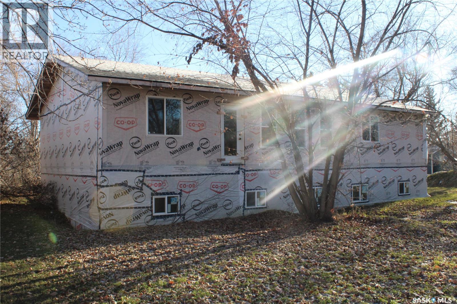 78 1st Street Sw, Wadena, Saskatchewan  S0A 4J0 - Photo 13 - SK027234