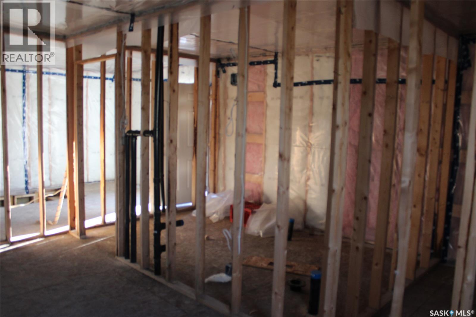 78 1st Street Sw, Wadena, Saskatchewan  S0A 4J0 - Photo 5 - SK027234