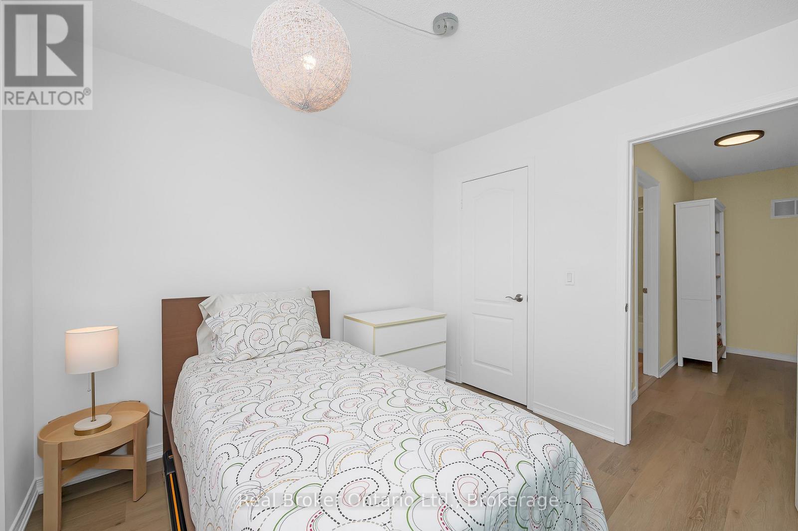 3897 Quiet Creek Drive, Mississauga, Ontario  L5M 8B5 - Photo 32 - W12720464