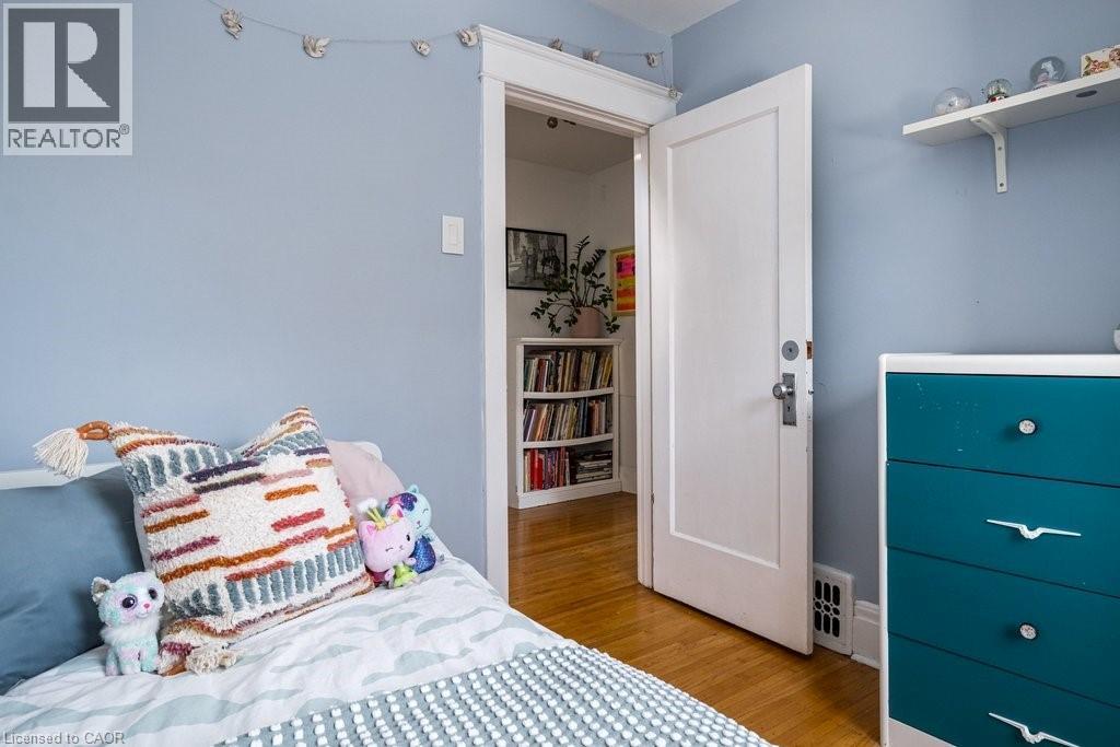 44 Cline Avenue N, Hamilton, Ontario  L8S 3Z4 - Photo 25 - 40799568